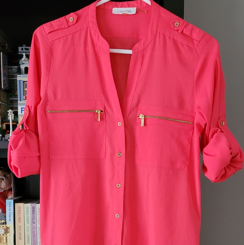 Calvin Klein pink roll tab shirt
